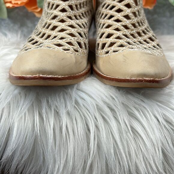 Jeffrey Campbell Taggart Ankle Booties - Picture 9 of 12